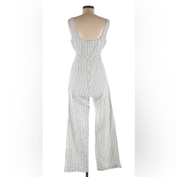 Like & Dot Romper - Petite - Picture 2 of 2